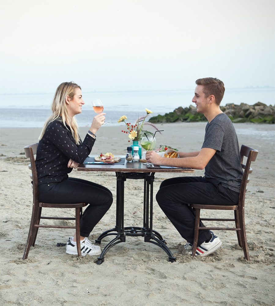 strandbrasserie_de_landing_uit_eten_baarland